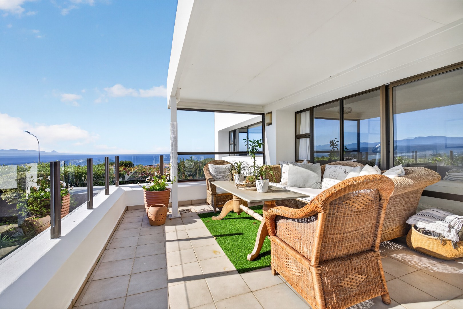 Bowtie Villa