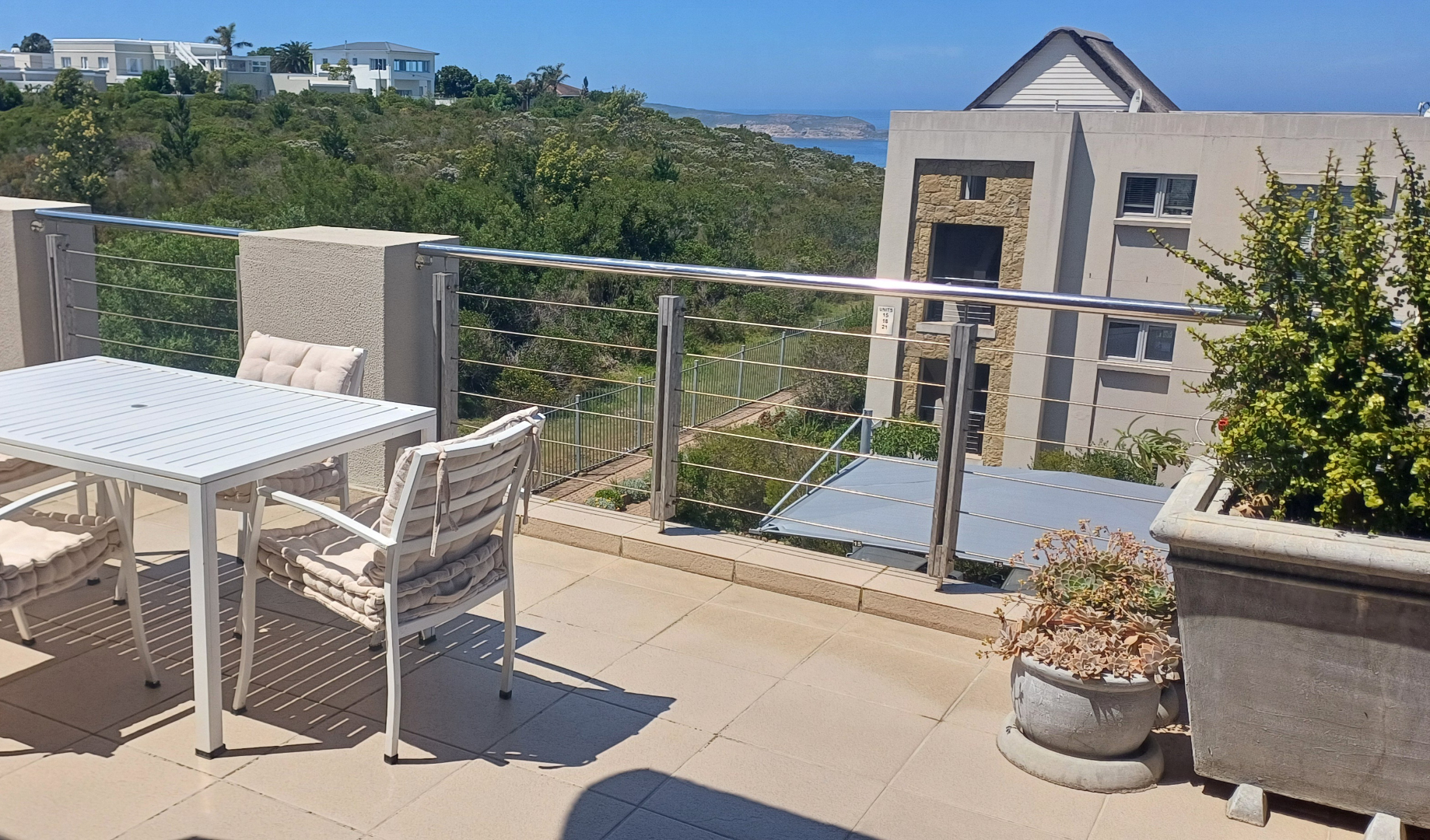 Thulana Hill Apartment