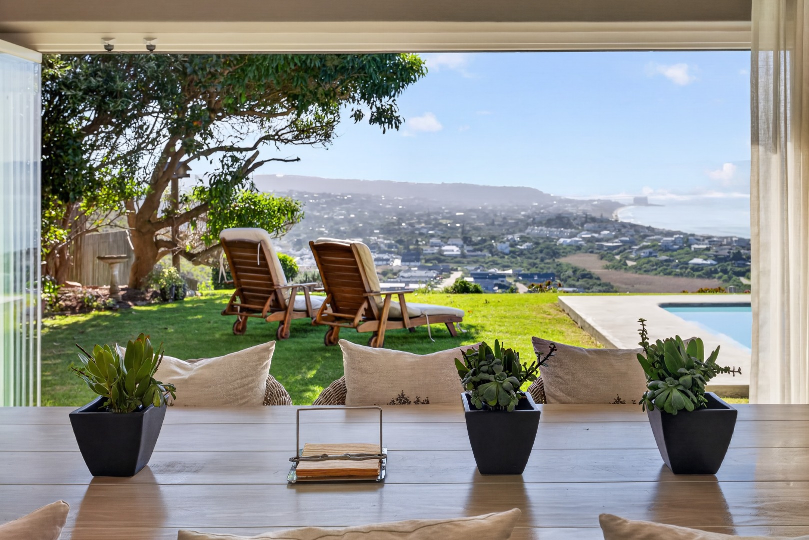 Ridge Villa